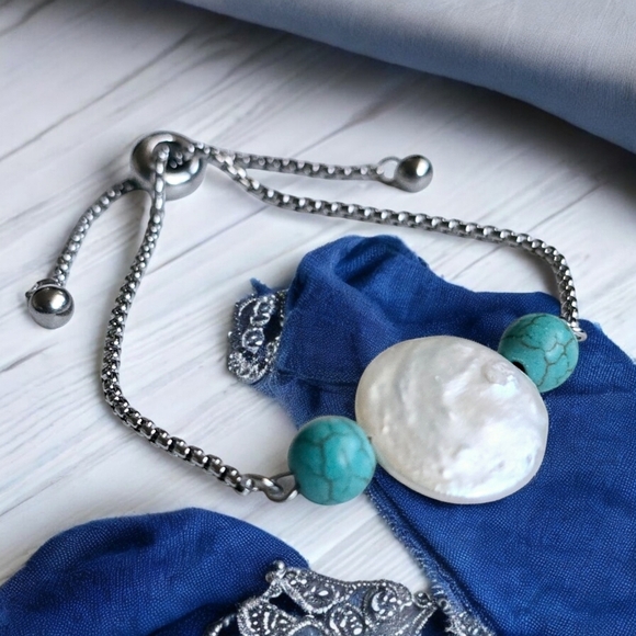 🆕️18K White Gold Plated Baroque Pearl & Turquoise Beaded Adjustable Bracelet - Picture 1 of 12